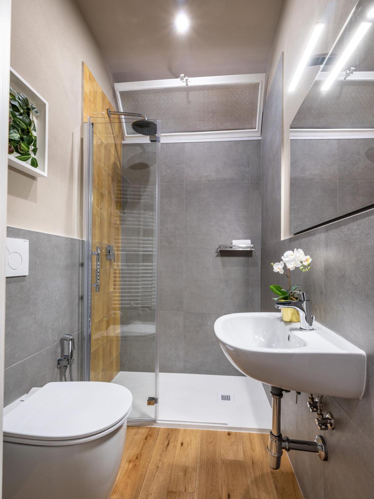 Santa Croce Luxury Suite - Dolcevita Holiday Флоренция Экстерьер фото